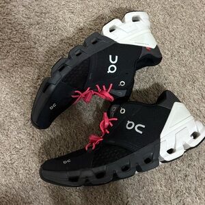 Cloudflyer running shoes
